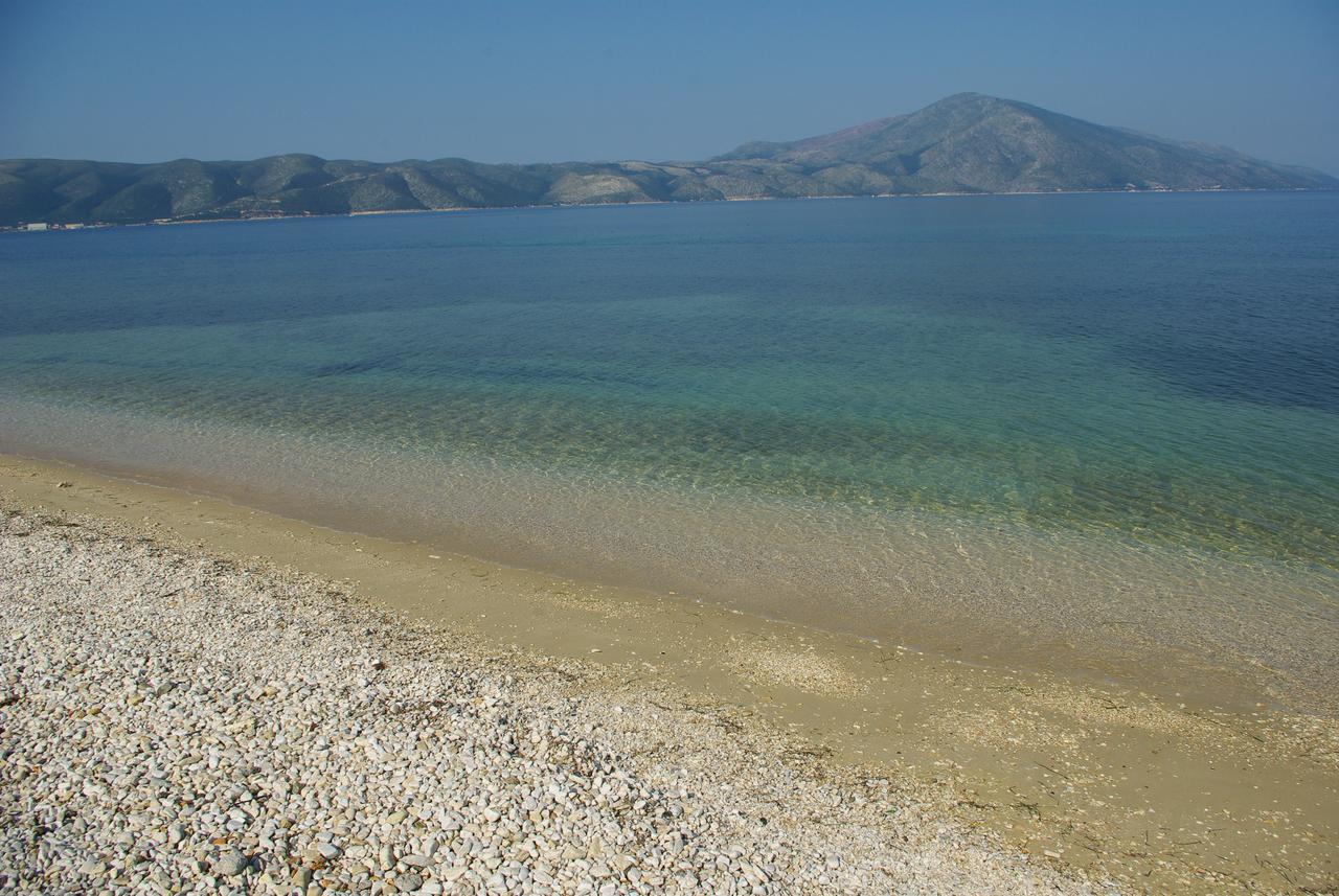 Апартаменти Karaburun Sunset Beach Орікум Екстер'єр фото